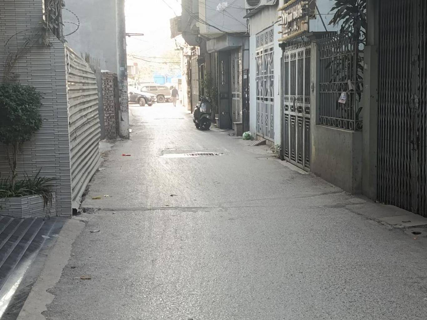 Bán nhà Nguyễn đức Cảnh - diện tích 138.9m2 1 tầng - ô tô vào nhà - giá 22,5 tỷ