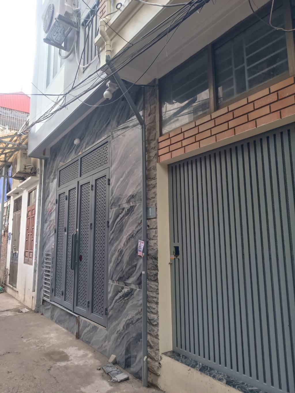 Bán nhà Định Công Hạ nhỉnh 5 tỷ - 32m2 - ngõ trước nhà 3m