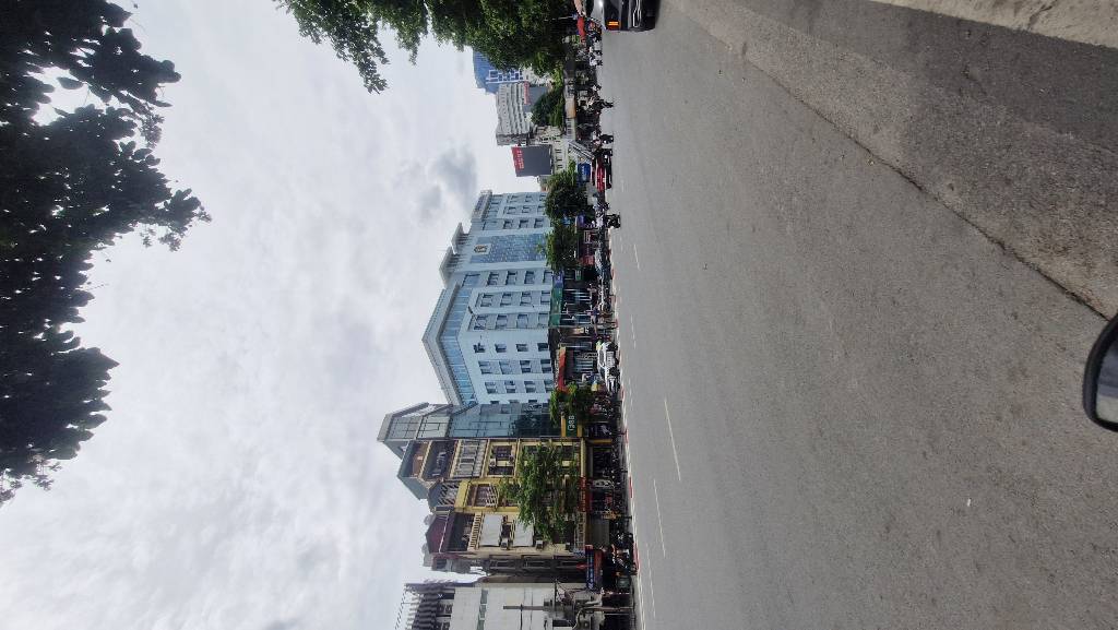 Bán nhà Tây Sơn - diện tích 16.2m2 5 tầng - MẶT PHỐ KINH DOANH - giá 12,5 tỷ