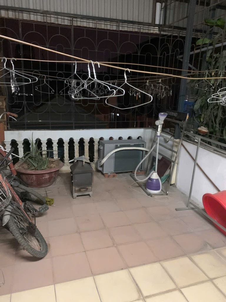 Bán nhà Lĩnh Nam - diện tích 35,5m2 4 tầng - ô tô tránh - giá 9,5 tỷ