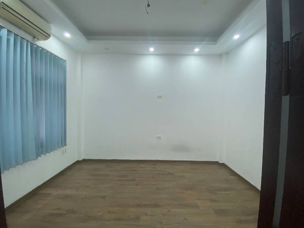 Bán nhà Lĩnh Nam - Nam Dư - Vĩnh Hưng nhỉnh 4 tỷ - 22m2 4 tầng - gần phố
