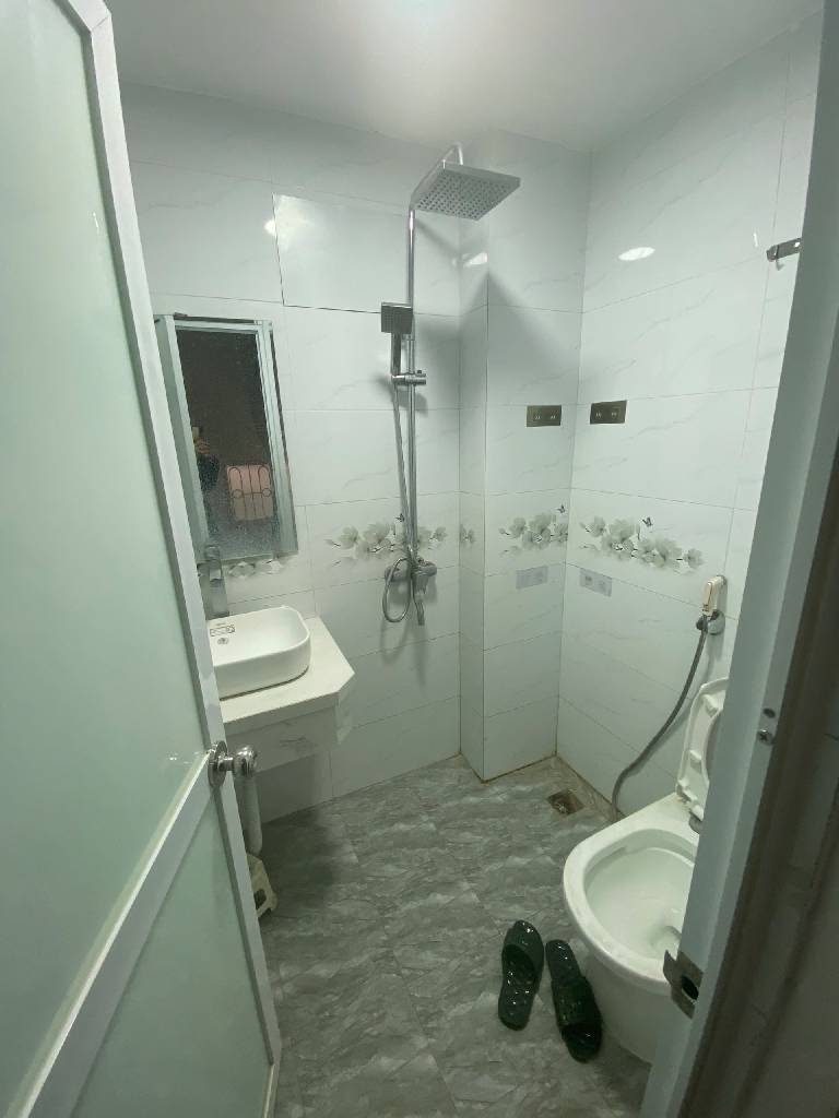 Bán nhà Lĩnh Nam - Nam Dư - Vĩnh Hưng nhỉnh 4 tỷ - 22m2 4 tầng - gần phố