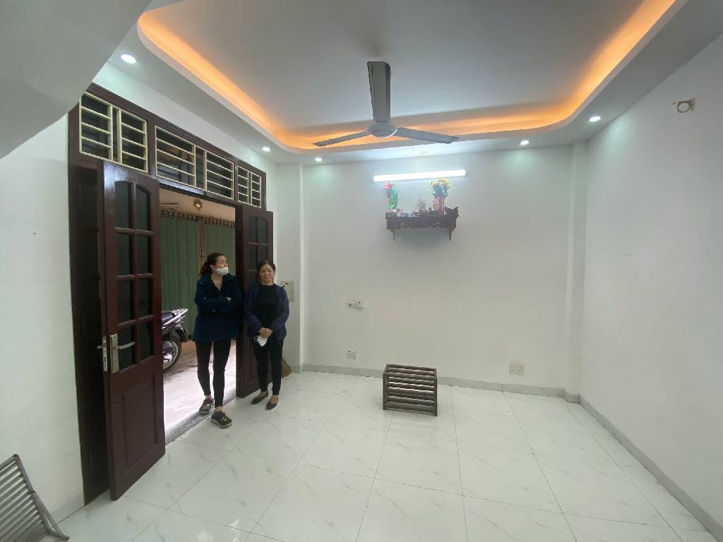 Bán nhà Lĩnh Nam - Nam Dư - Vĩnh Hưng nhỉnh 4 tỷ - 22m2 4 tầng - gần phố