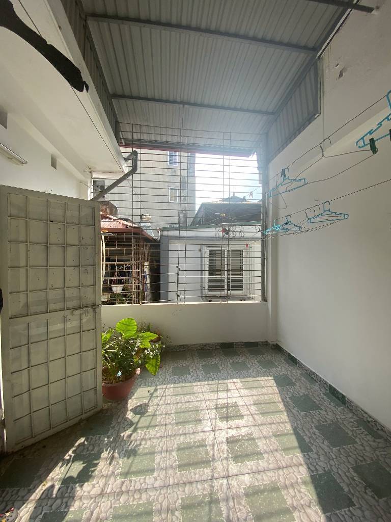 Bán nhà Lĩnh Nam - Nam Dư - Vĩnh Hưng nhỉnh 4 tỷ - 22m2 4 tầng - gần phố