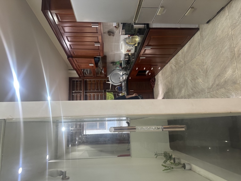 Bán nhà Hoàng Ngân - diện tích 52m2 4 tầng - ô tô đỗ tận cửa - giá 13,3 tỷ