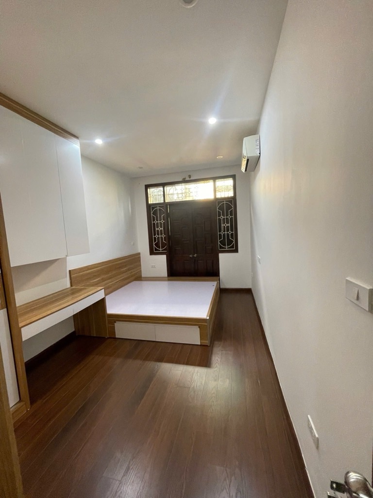 Bán nhà Nguyễn Ngọc Nại - diện tích 52.4m2 3 tầng - Ô tô 5 tạ lùi cửa - giá 16,15 tỷ