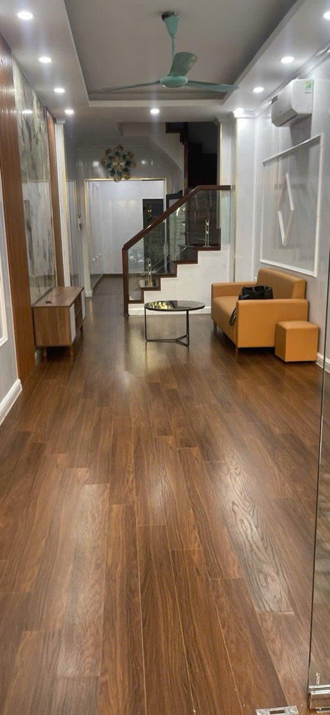 Bán nhà Nguyễn Ngọc Nại - diện tích 52.4m2 3 tầng - Ô tô 5 tạ lùi cửa - giá 16,15 tỷ