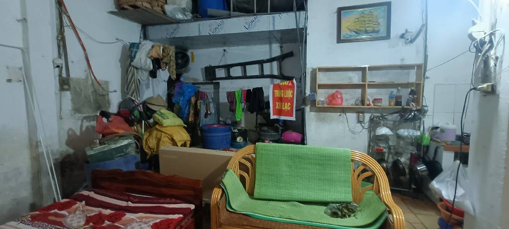 Bán nhà Đê La Thành - diện tích 44m2 2 tầng - Nhà 2 tầng cũ - giá 8,99 tỷ