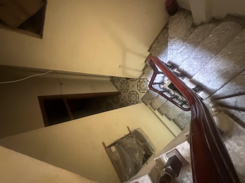 Bán nhà Khương Thượng - diện tích 36m2 4 tầng - Ngõ thông, kinh doanh - giá 9,5 tỷ