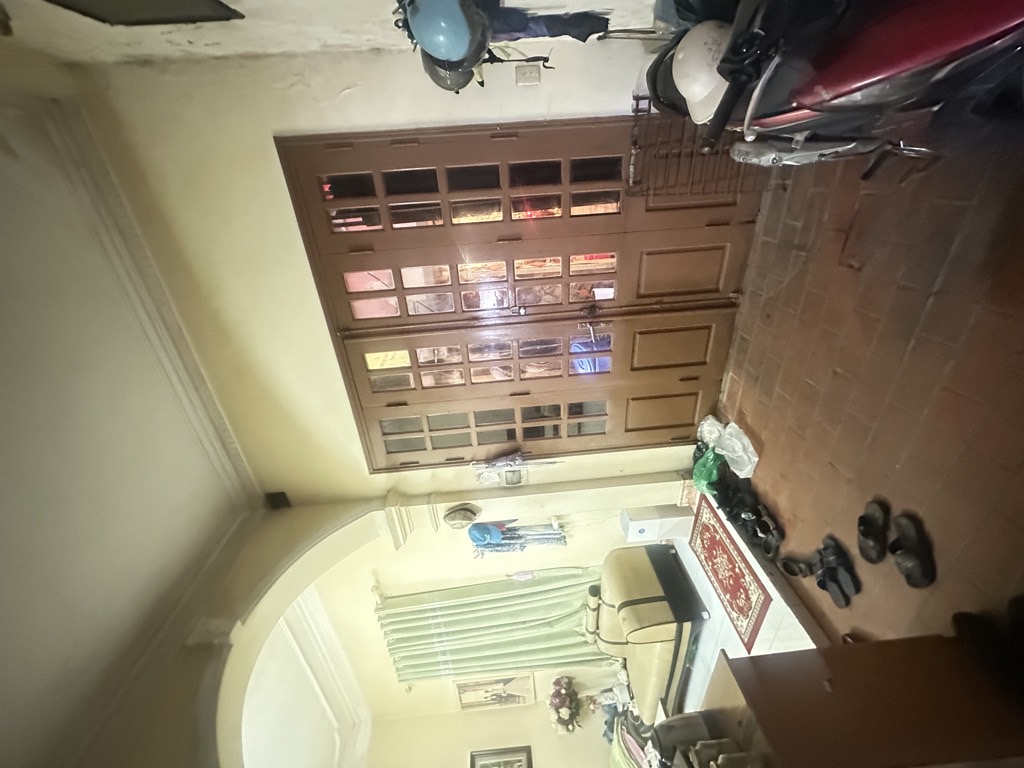 Bán nhà Khương Thượng - diện tích 36m2 4 tầng - Ngõ thông, kinh doanh - giá 9,5 tỷ