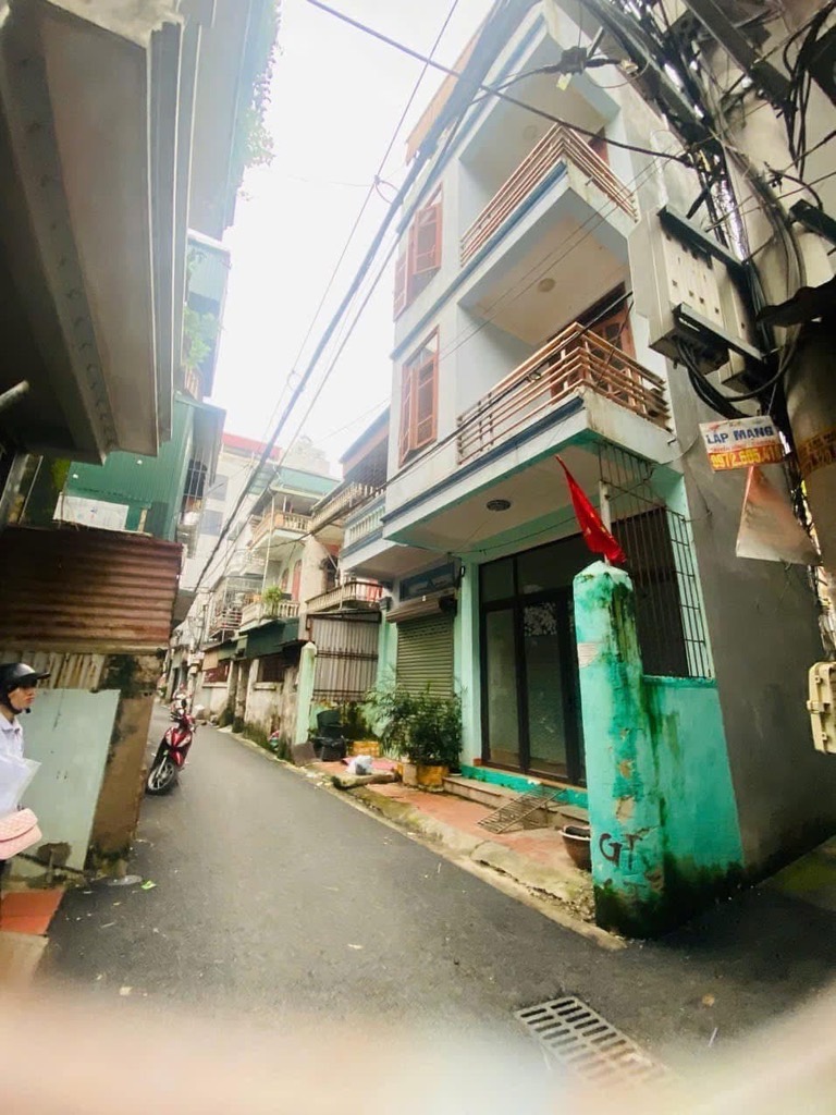 Bán nhà Linh Đàm - Bằng Liệt 10,x tỷ - 83m2 4 tầng - ô tô qua nhà, lô góc 3 mặt thoáng