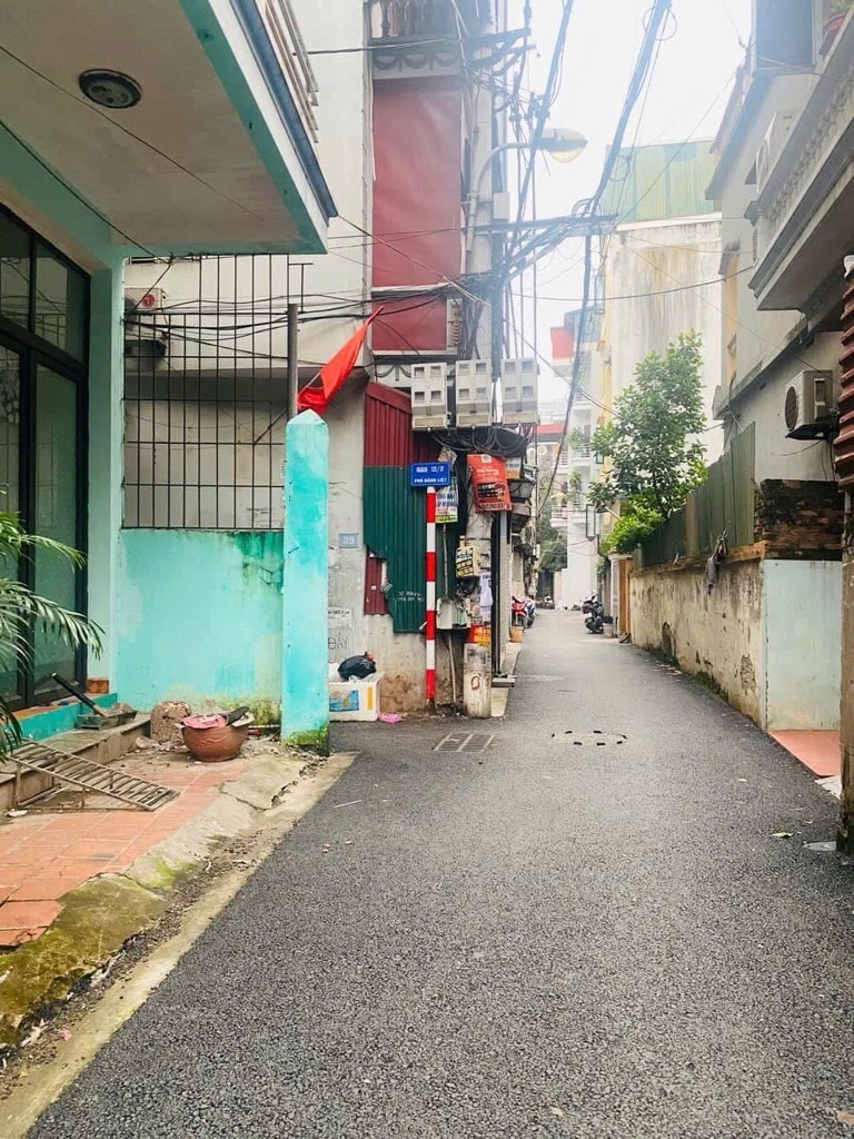 Bán nhà Linh Đàm - Bằng Liệt 10,x tỷ - 83m2 4 tầng - ô tô qua nhà, lô góc 3 mặt thoáng