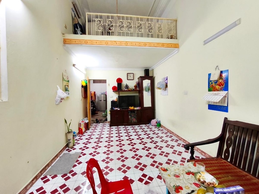 Bán nhà Mai Hương - diện tích 42m2 3 tầng - Lô góc 3 thoáng - giá 8,6 tỷ