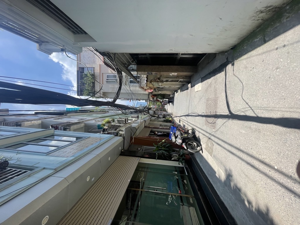 Bán nhà Trương Định - diện tích 27m2 5 tầng - Nhà đẹp hiếm có - giá 5,2 tỷ