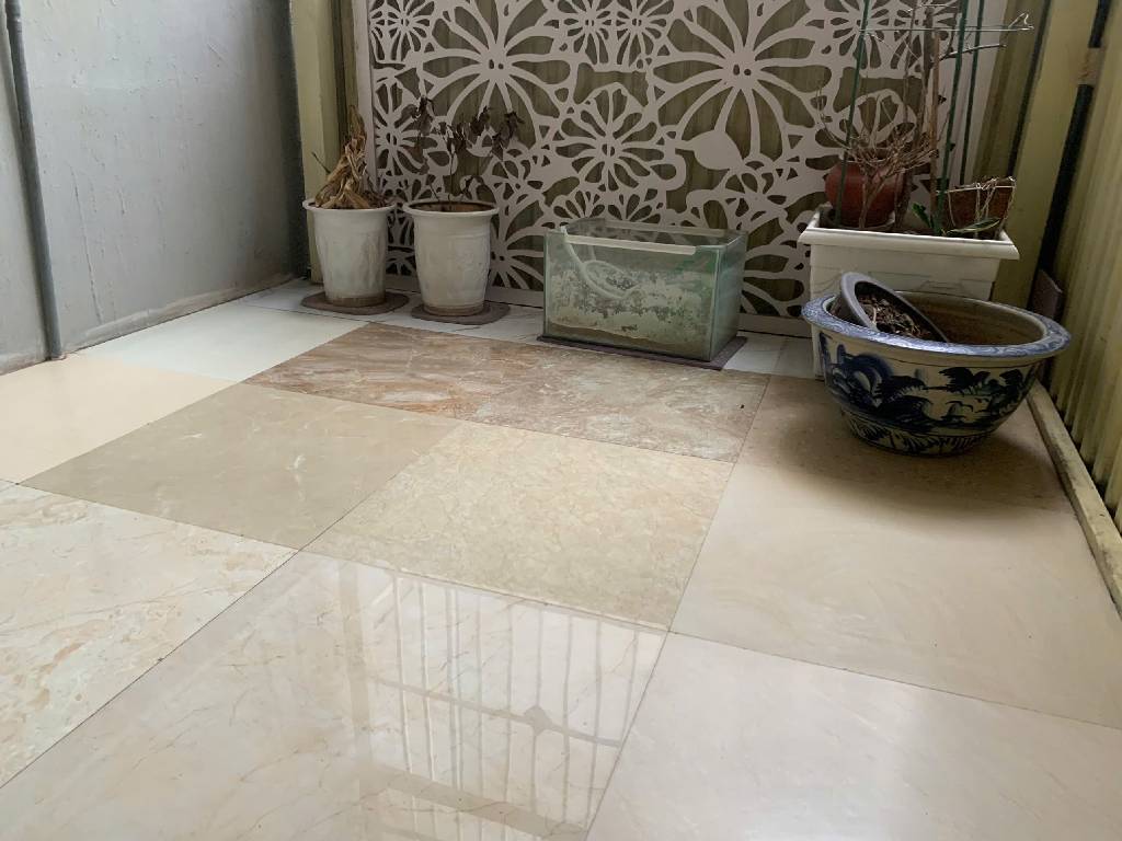 Bán nhà Hào Nam - diện tích 33m2 4 tầng - HÀNG HIẾM TẦM TIỀN - TRUNG TÂM ĐỐNG ĐA - 30 RA Ô TÔ TRÁNH - giá 7,5 tỷ