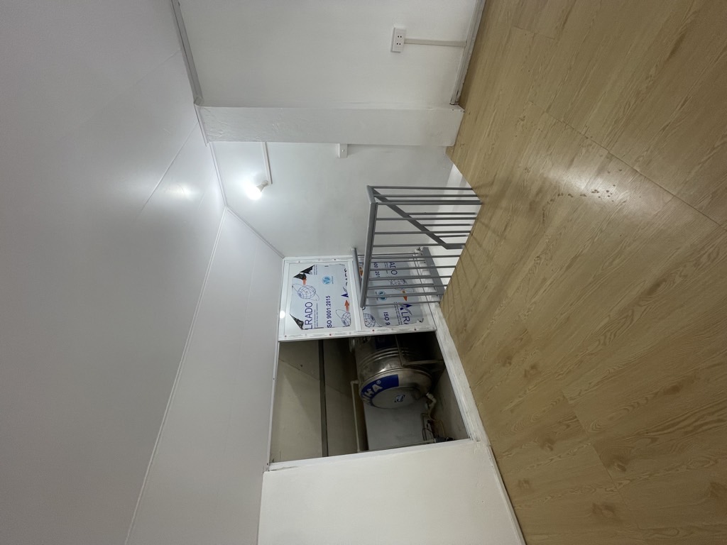 Bán nhà Khương Trung - diện tích 30m2 2 tầng - Nhà nhỏ tiền nhiều khách thích - giá 2,3 tỷ