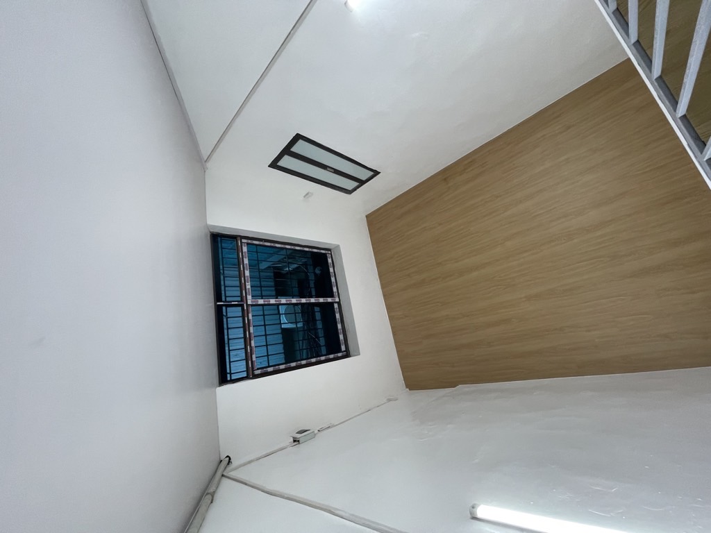 Bán nhà Khương Trung - diện tích 30m2 2 tầng - Nhà nhỏ tiền nhiều khách thích - giá 2,3 tỷ