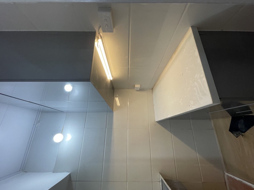 Bán nhà Khương Trung - diện tích 30m2 2 tầng - Nhà nhỏ tiền nhiều khách thích - giá 2,3 tỷ