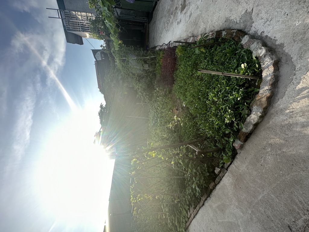 Bán nhà Lĩnh Nam - diện tích 64m2 1 tầng - lô góc mặt tiền khủng - giá 2,5 tỷ