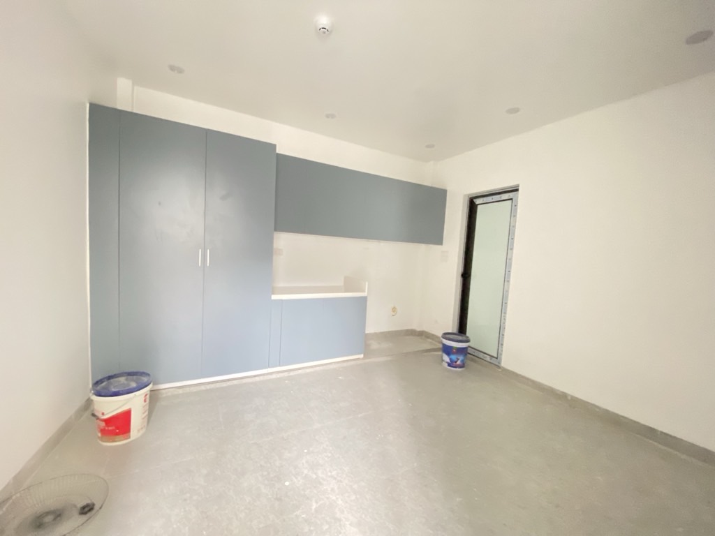 Bán nhà Hoàng Mai - diện tích 76.6m2 6 tầng - Thang máy, kinh doanh ô tô - giá 13,9 tỷ