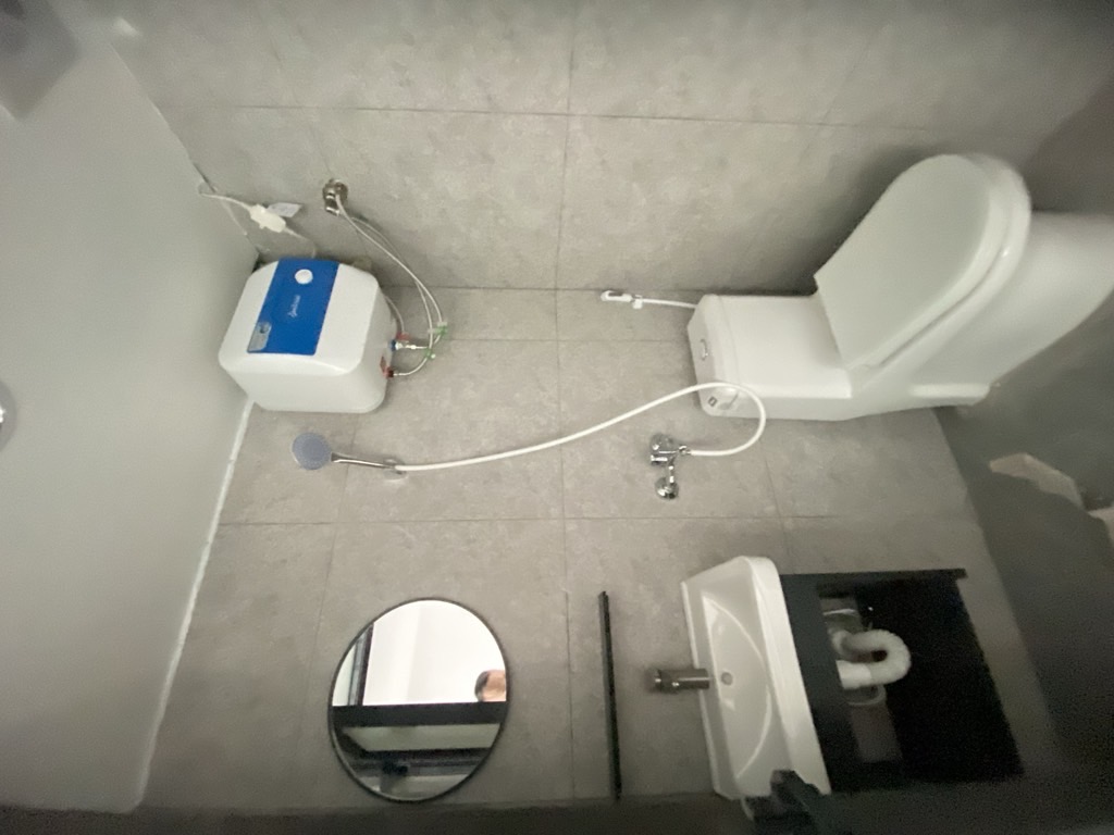 Bán nhà Hoàng Mai - diện tích 76.6m2 6 tầng - Thang máy, kinh doanh ô tô - giá 13,9 tỷ