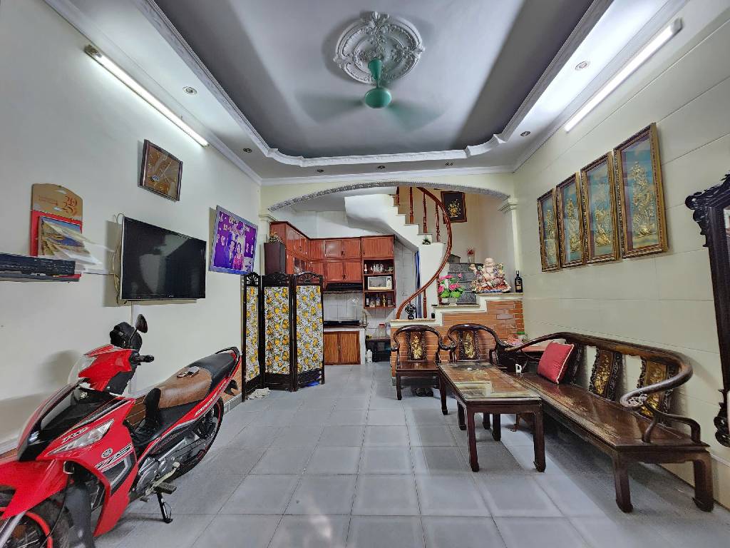 Bán nhà Tân Mai - Trương Định - Kim Đồng - 25m2 4,5 tầng - ô tô cách 7m, nhỉnh 5 tỷ