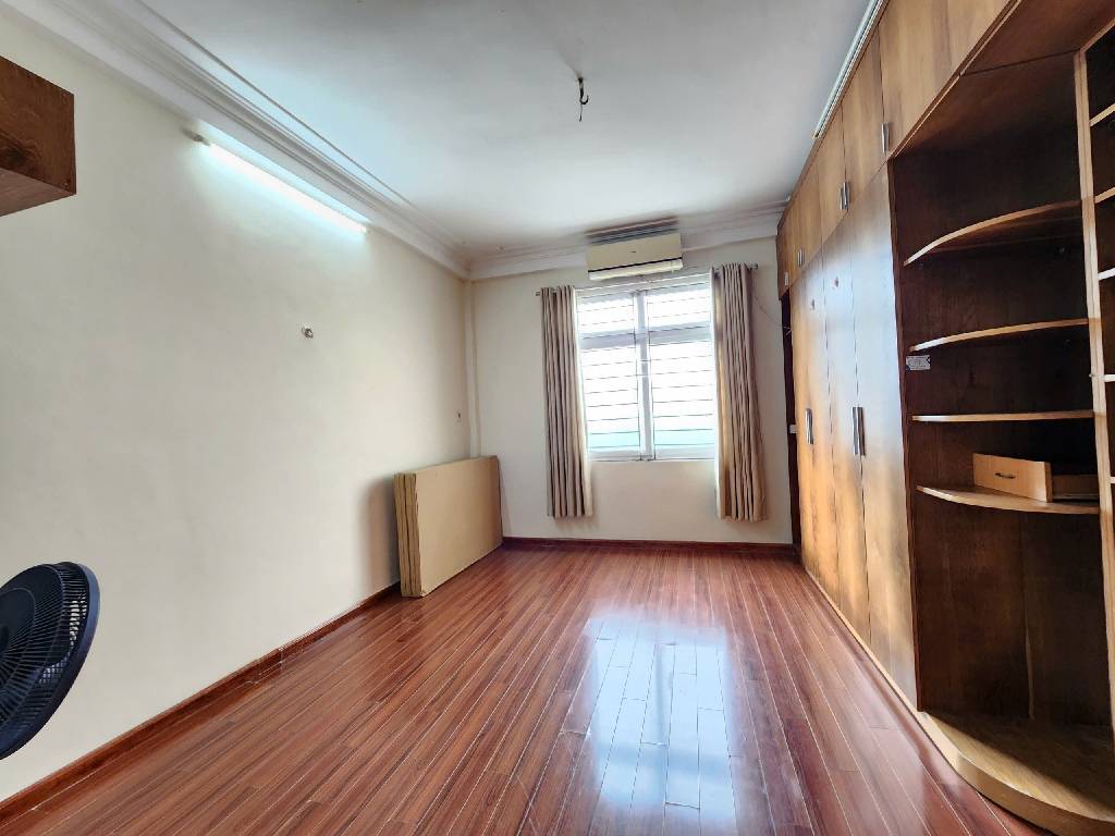 Bán nhà Tân Mai - Trương Định - Kim Đồng - 25m2 4,5 tầng - ô tô cách 7m, nhỉnh 5 tỷ