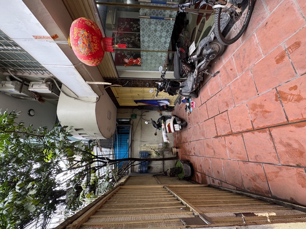 Bán nhà Kim Ngưu - diện tích 85m2 3 tầng - Mặt ngõ thông kinh doanh - giá 15,5 tỷ