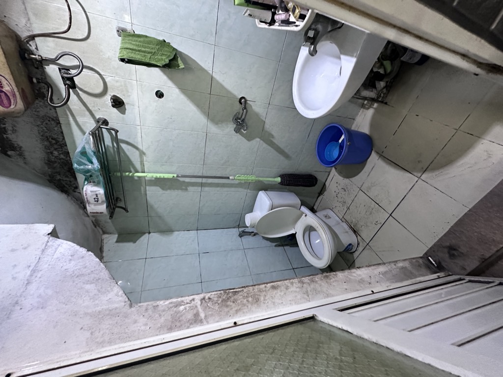 Bán nhà Vũ Hữu - diện tích 20m2 3 tầng - ba gác đỗ tận cửa - giá 1,5 tỷ