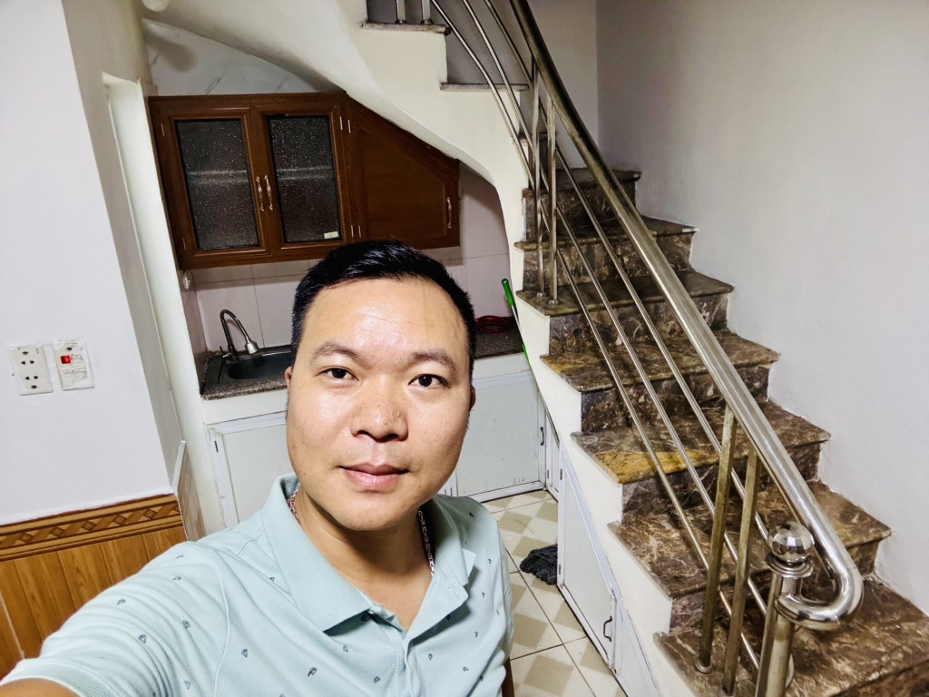 Bán nhà Lĩnh Nam - diện tích 21m2 2 tầng - gần ô tô - giá 1,8 tỷ