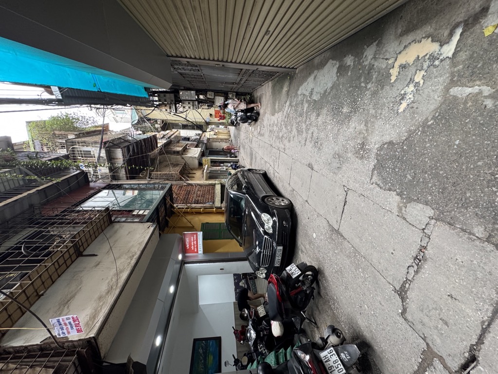 Bán nhà Quỳnh Lôi - diện tích 44,3m2 1 tầng - Ô tô tránh - giá 8,25 tỷ