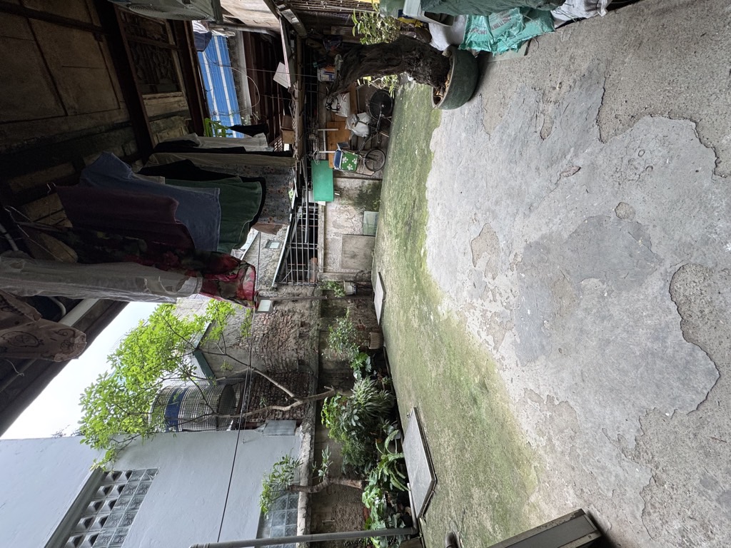 Bán nhà Quỳnh Lôi - diện tích 44,3m2 1 tầng - Ô tô tránh - giá 8,25 tỷ