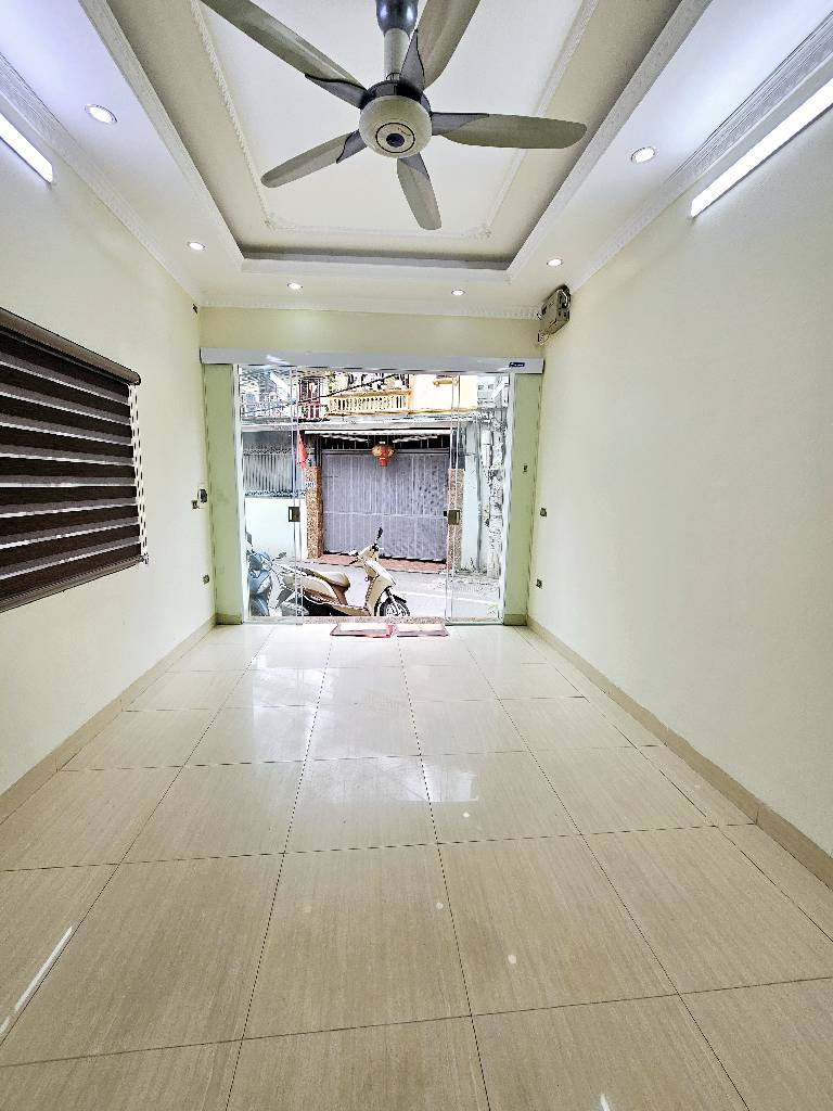 Bán nhà Ngũ Nhạc - diện tích 42m2 5 tầng - Mặt phố kinh doanh sầm uất - giá 13,8 tỷ