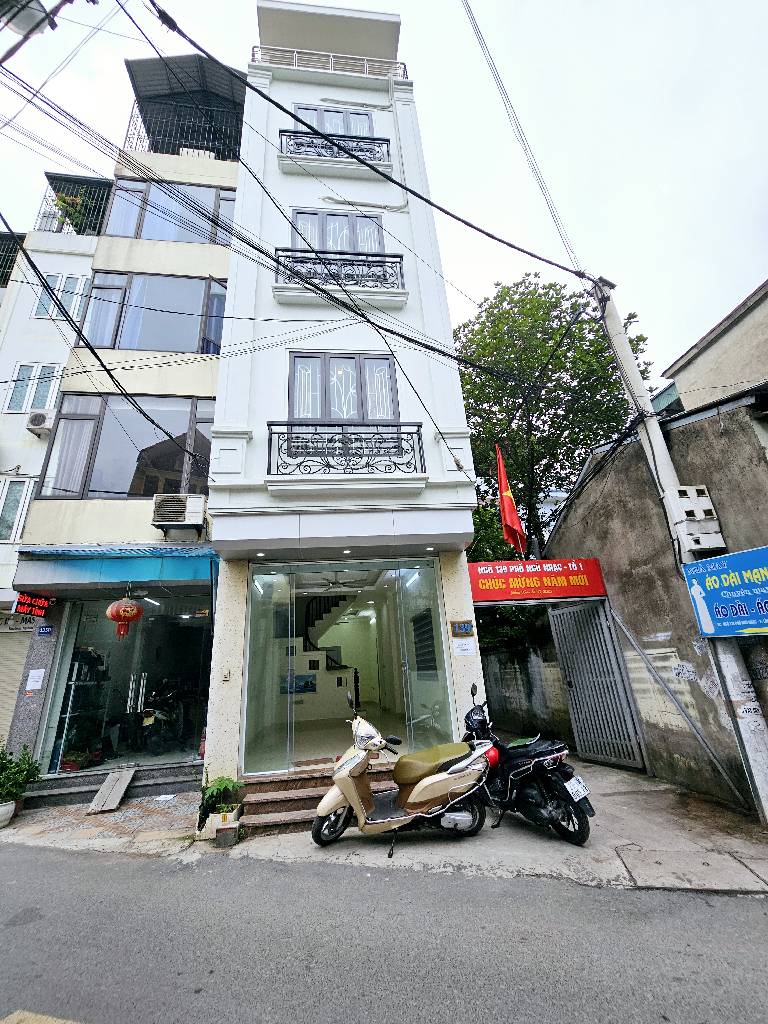 Bán nhà Ngũ Nhạc - diện tích 42m2 5 tầng - Mặt phố kinh doanh sầm uất - giá 13,8 tỷ
