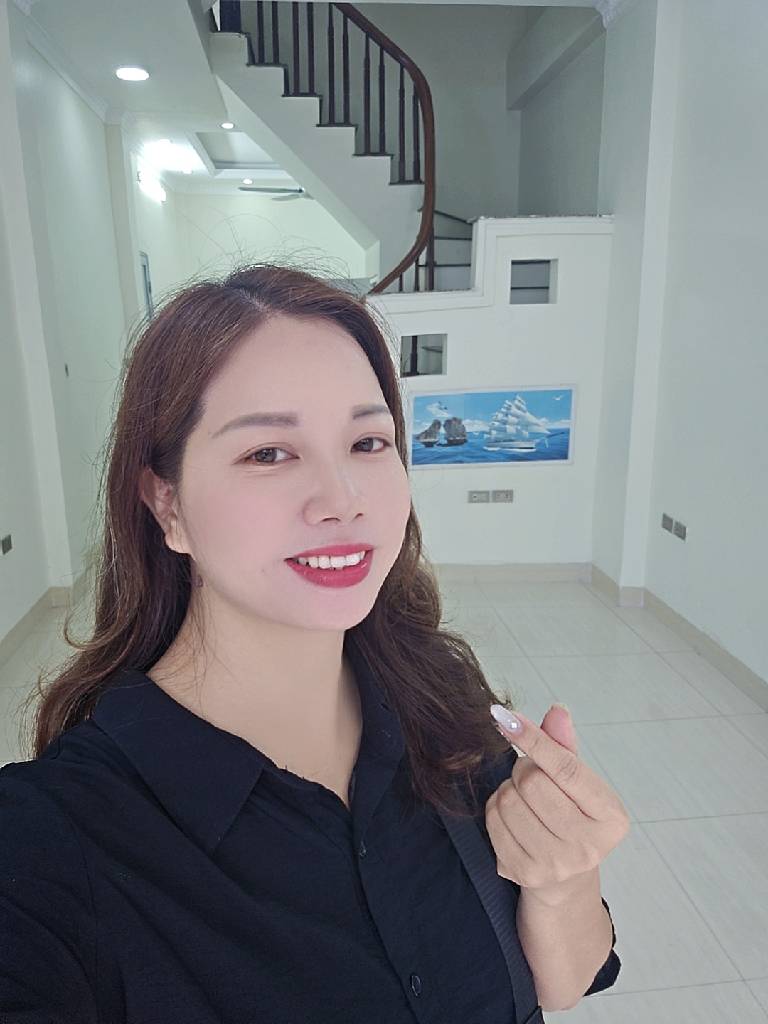 Bán nhà Ngũ Nhạc - diện tích 42m2 5 tầng - Mặt phố kinh doanh sầm uất - giá 13,8 tỷ