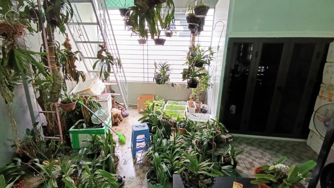 Bán nhà Bùi Xương Trạch - diện tích 47m2 4 tầng - Ô tô cách 1 nhà - giá 9 tỷ