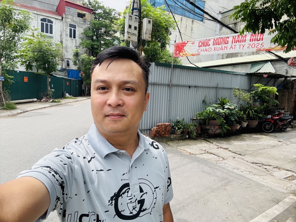 Bán nhà Bùi Huy Bích - diện tích 54m2 1 tầng - Ô TÔ NGỦ TRONG NHÀ - giá 12,6 tỷ