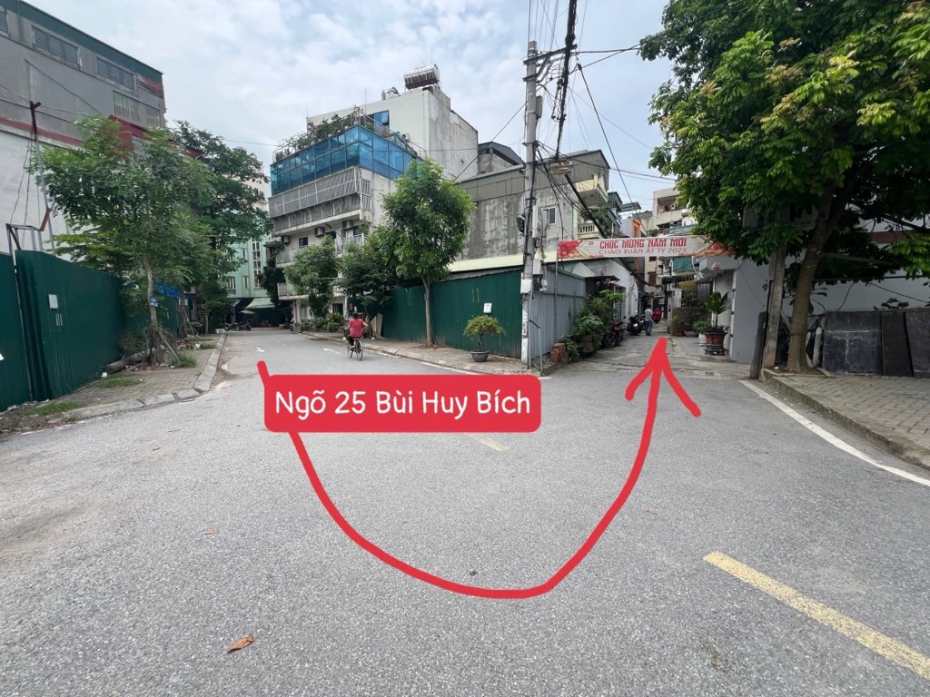 Bán nhà Bùi Huy Bích - diện tích 54m2 1 tầng - Ô TÔ NGỦ TRONG NHÀ - giá 12,6 tỷ