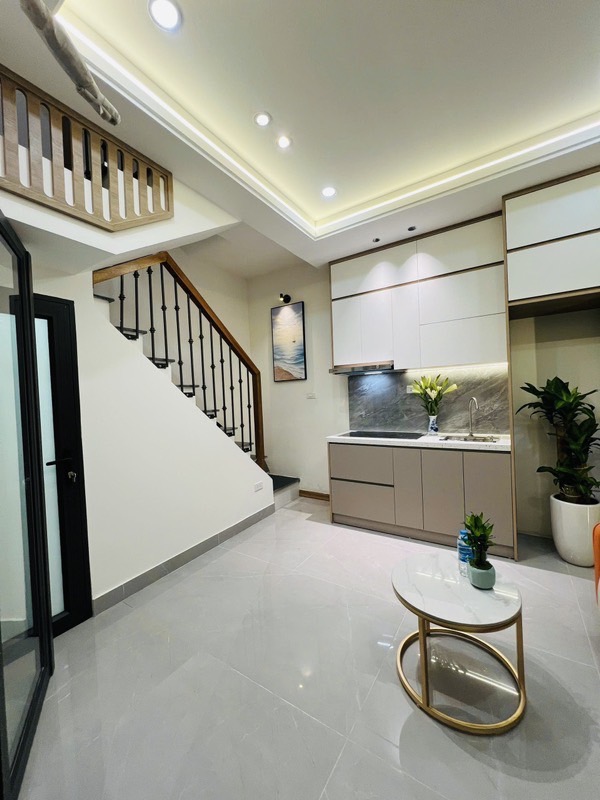 Bán nhà Bạch Mai - Thanh Nhàn -  4 tầng, 3,95 tỷ - nhà đẹp, gần ô tô, phù hợp gia đình nhỏ