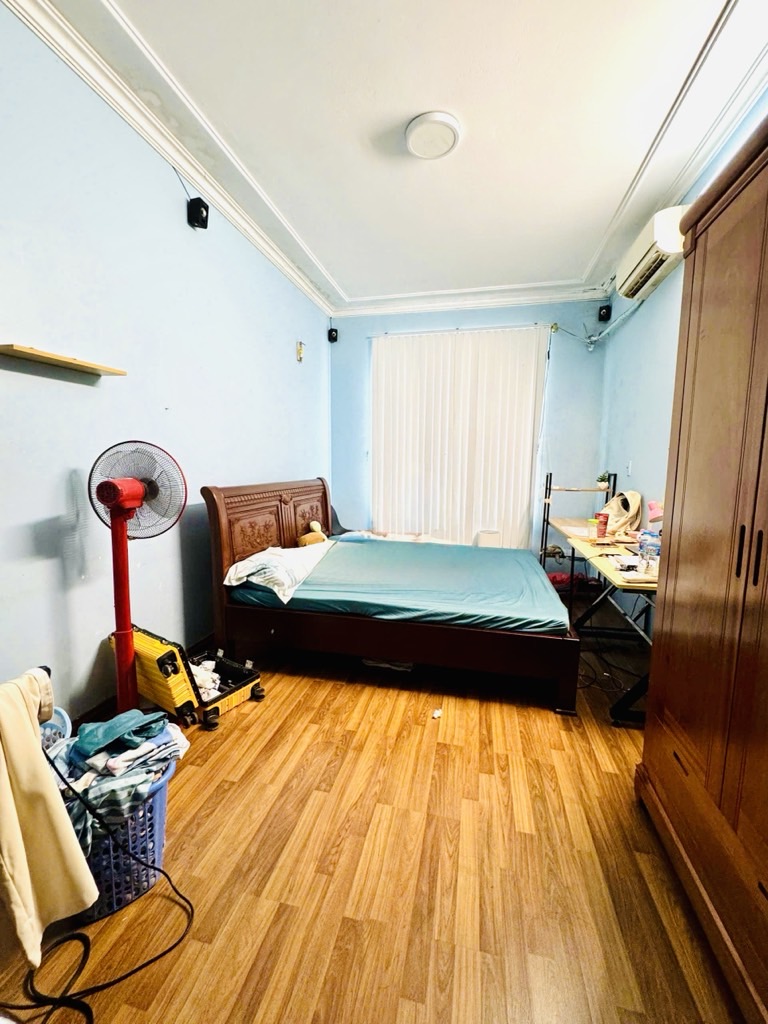 Bán nhà Kim Ngưu - diện tích 54m2 4 tầng - Mặt ngõ thông, nhiều tiện ích - giá 10,6 tỷ