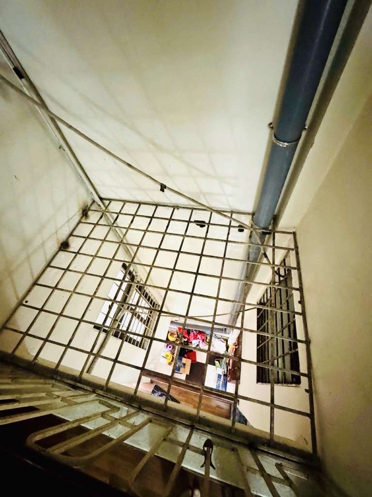 Bán nhà Kim Ngưu - diện tích 54m2 4 tầng - Mặt ngõ thông, nhiều tiện ích - giá 10,6 tỷ