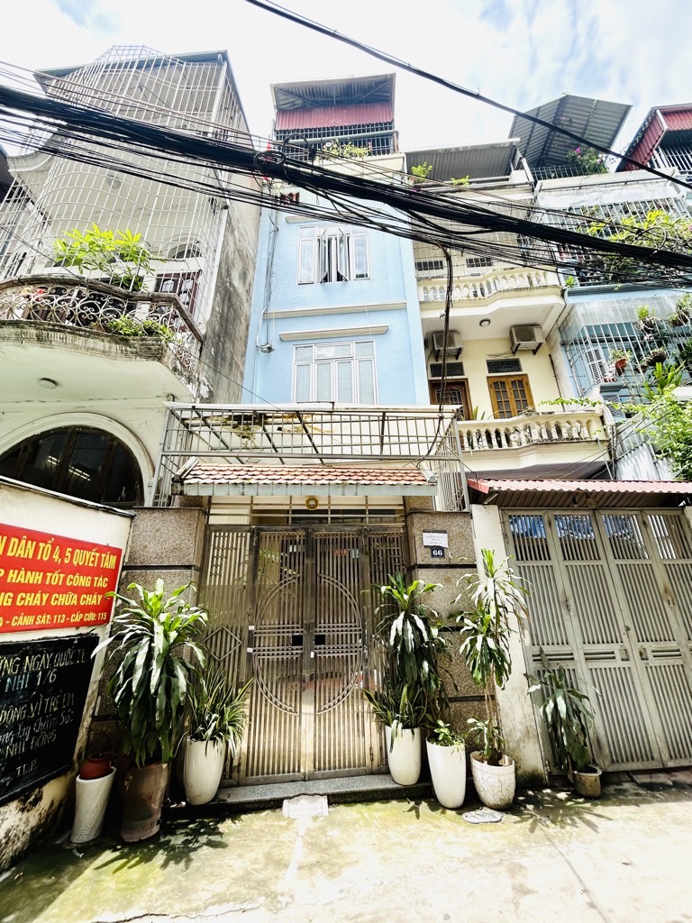 Bán nhà Kim Ngưu - diện tích 54m2 4 tầng - Mặt ngõ thông, nhiều tiện ích - giá 10,6 tỷ