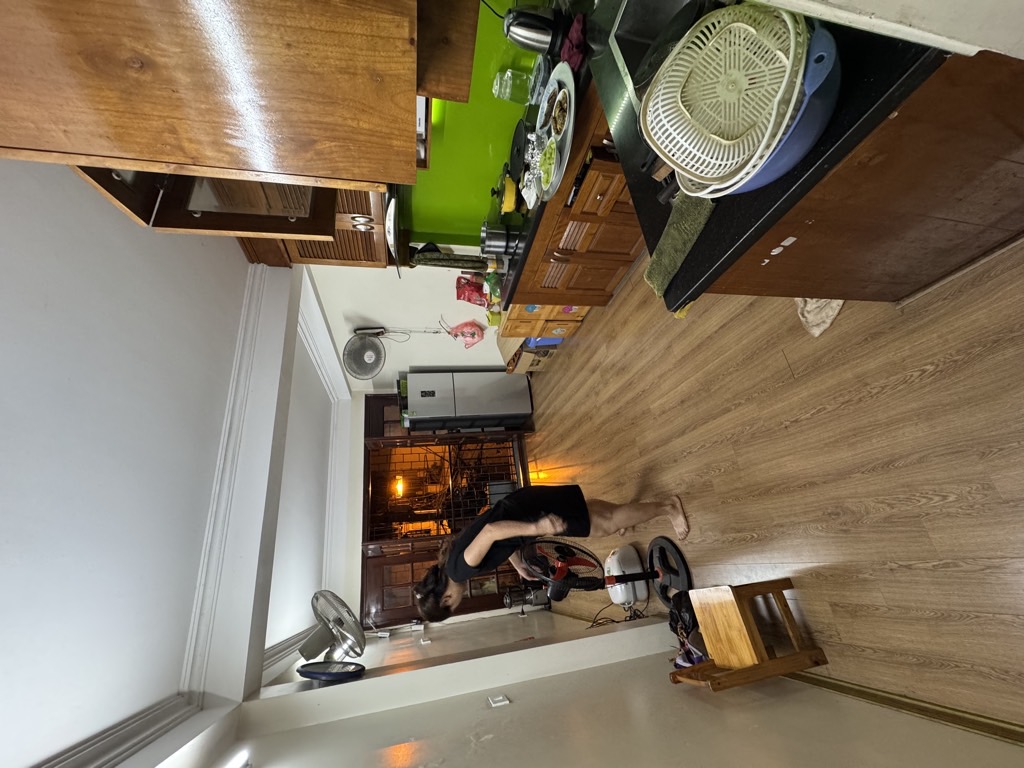 Bán nhà Hoàng Mai - diện tích 32,3m2 5 tầng - Đầu ngõ 169 Hoàng Mai - giá 7,2 tỷ