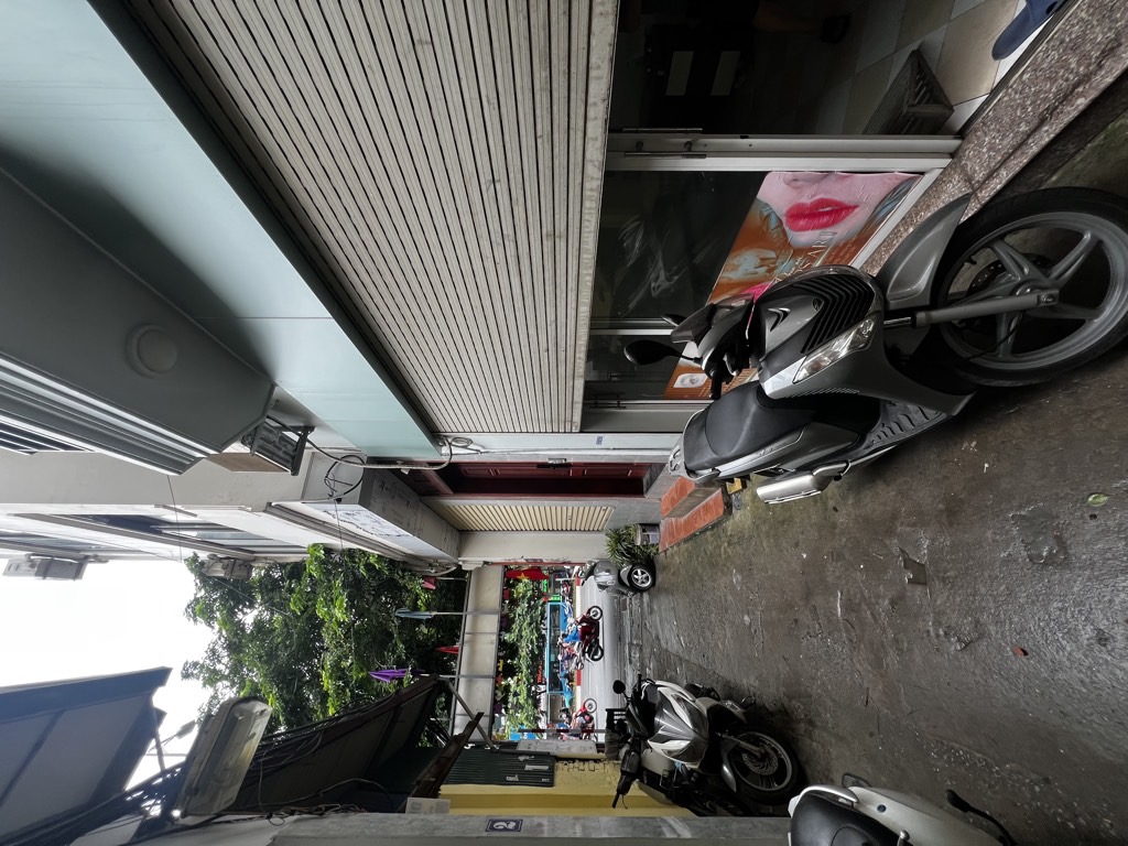 Bán nhà Đại La - diện tích 20m2 4 tầng - Nhà Kinh Doanh - giá 7,8 tỷ