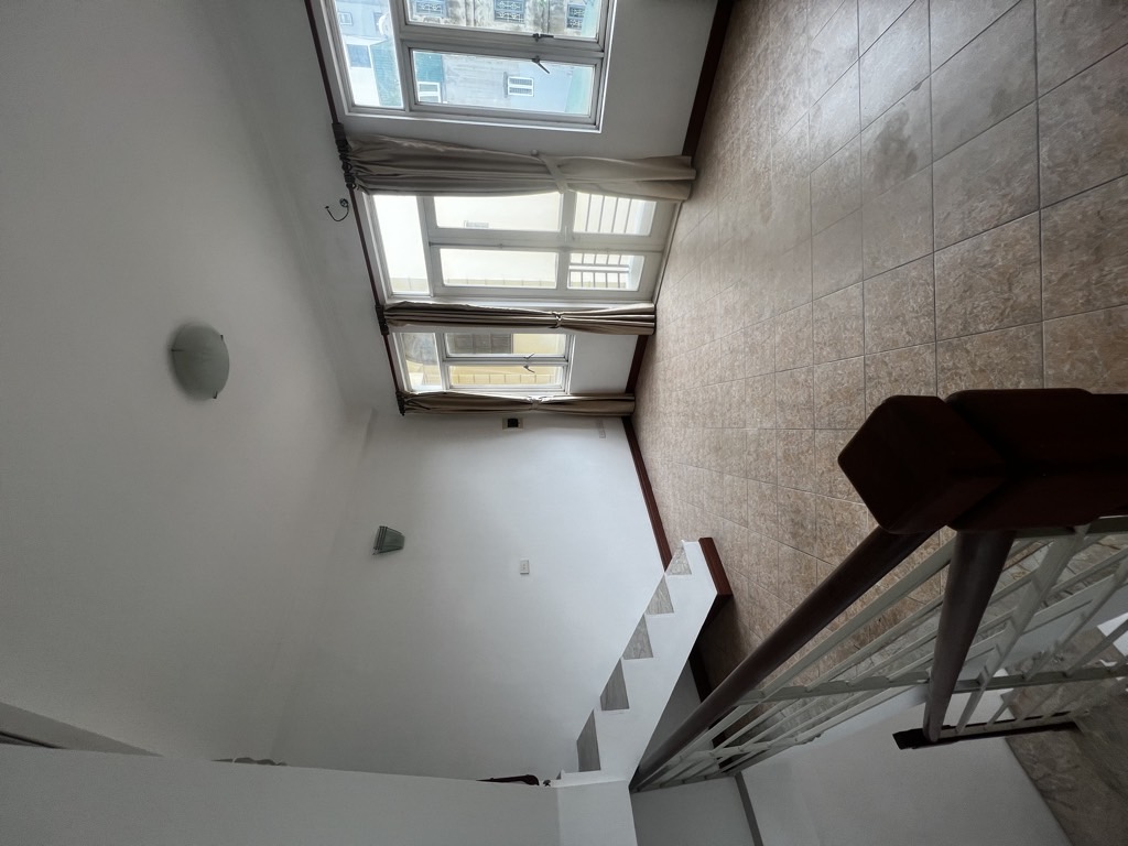 Bán nhà Đại La - diện tích 20m2 4 tầng - Nhà Kinh Doanh - giá 7,8 tỷ