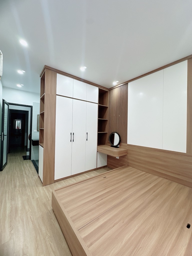 Bán nhà  Bạch Mai - Đại La - Minh Khai  - 33m2 4 tầng - dòng tiền cho thuê ổn định - giá nhỉnh 7 tỷ