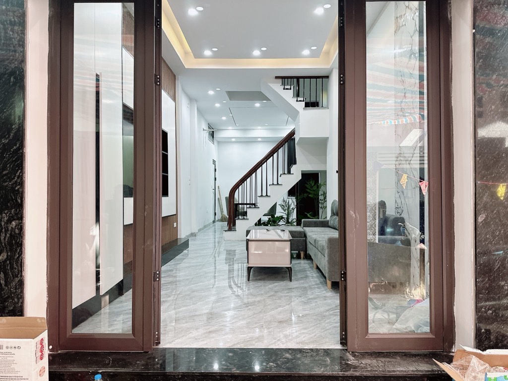 Bán nhà  Bạch Mai - Đại La - Minh Khai  - 33m2 4 tầng - dòng tiền cho thuê ổn định - giá nhỉnh 7 tỷ