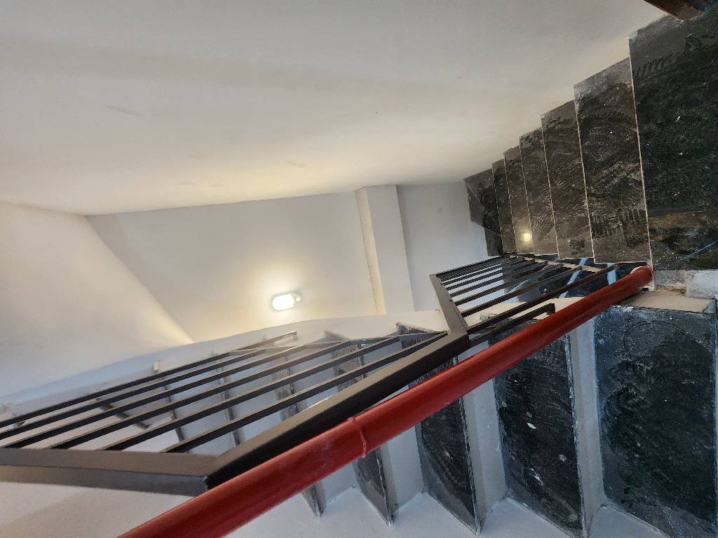 Bán nhà Khương Trung - diện tích 77m2 6 tầng - GẦN ÔTÔ - THANG MÁY - NHÀ ĐẸP - giá 15 tỷ