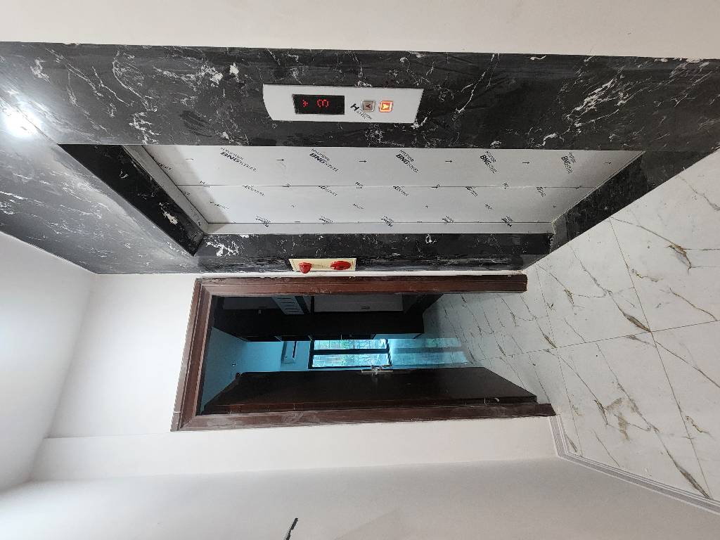 Bán nhà Khương Trung - diện tích 77m2 6 tầng - GẦN ÔTÔ - THANG MÁY - NHÀ ĐẸP - giá 15 tỷ