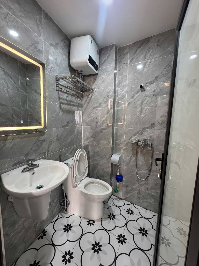 Bán nhà Phương Liệt - diện tích 73.3m2 8 tầng - Thang máy, ô tô 25m - giá 18,8 tỷ